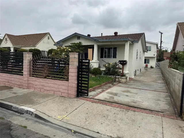 622 Eastmont, Los Angeles, California 90022