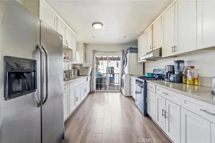 622 Eastmont, Los Angeles, California 90022