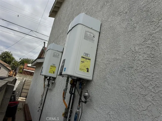 622 Eastmont, Los Angeles, California 90022