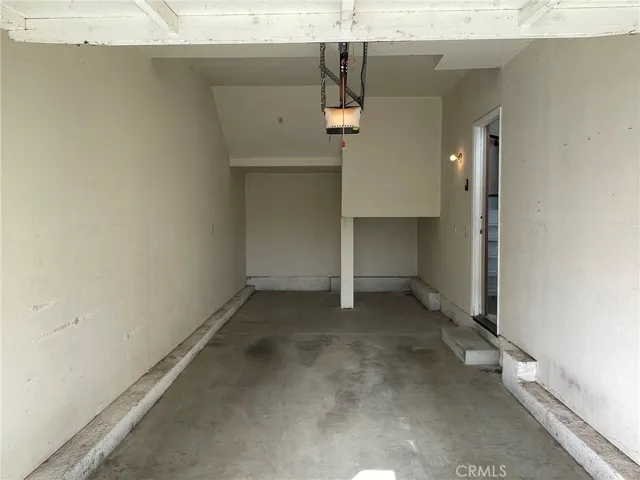 350 Via Capri 201, Corona, California 92879