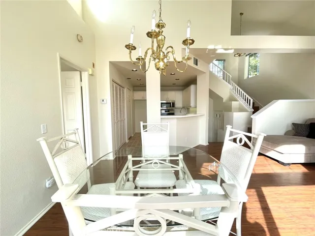 350 Via Capri 201, Corona, California 92879