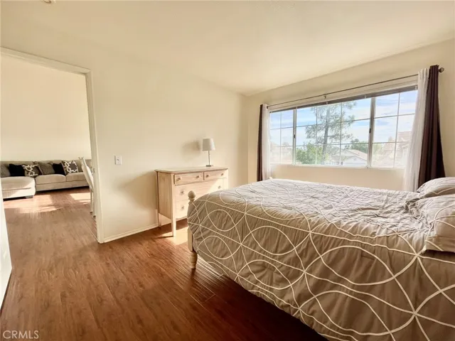 350 Via Capri 201, Corona, California 92879