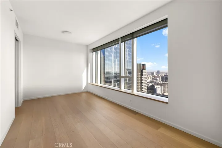 889 Francisco Street 3305, Los Angeles, California 90017