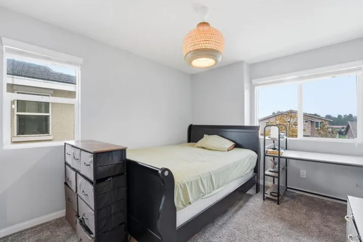 522 Mary Lane, El Cajon, California 92021