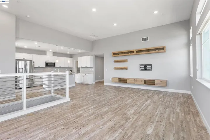 151 Manly Terrace, San Jose, California 95136