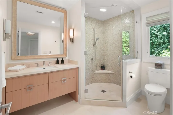 Gorgeous Guest Bath