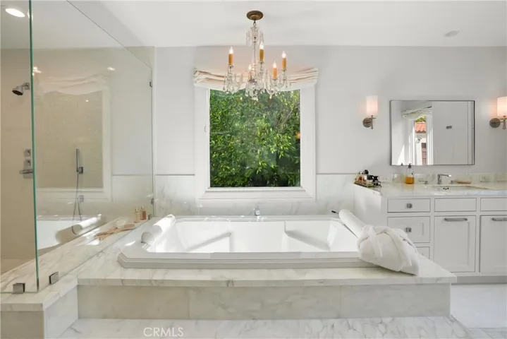 Luxurious Primary Bath