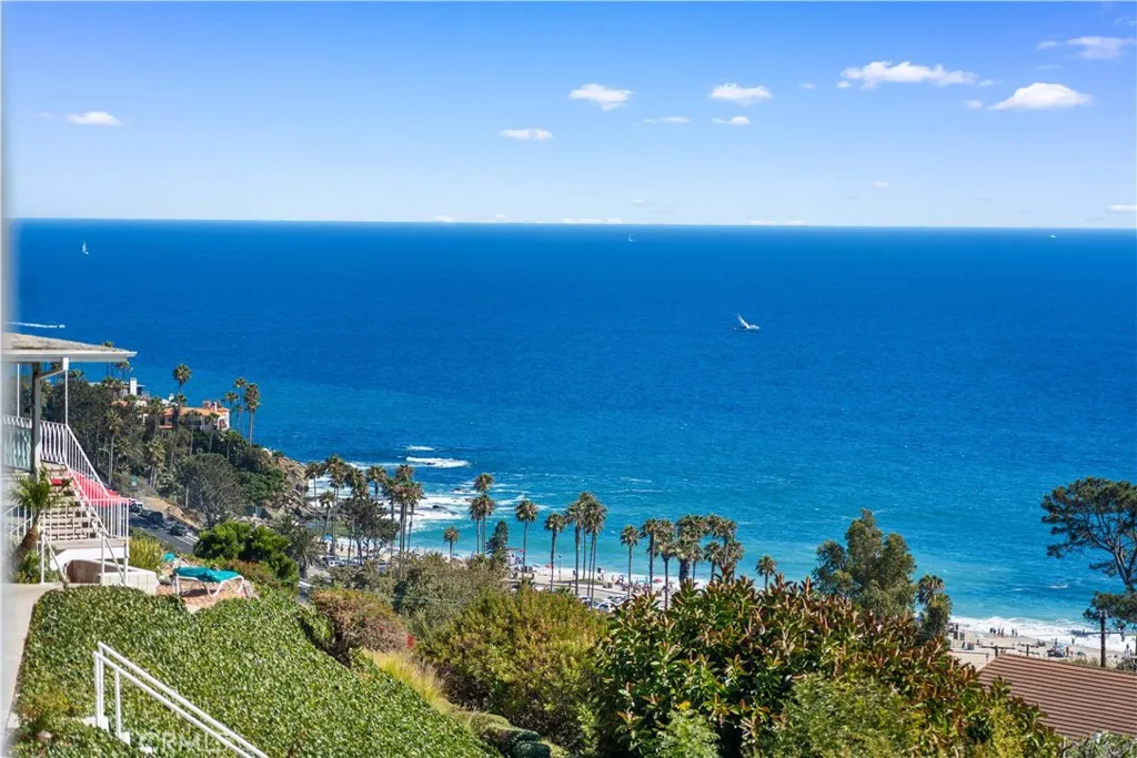 21662 Ocean Vista Dr