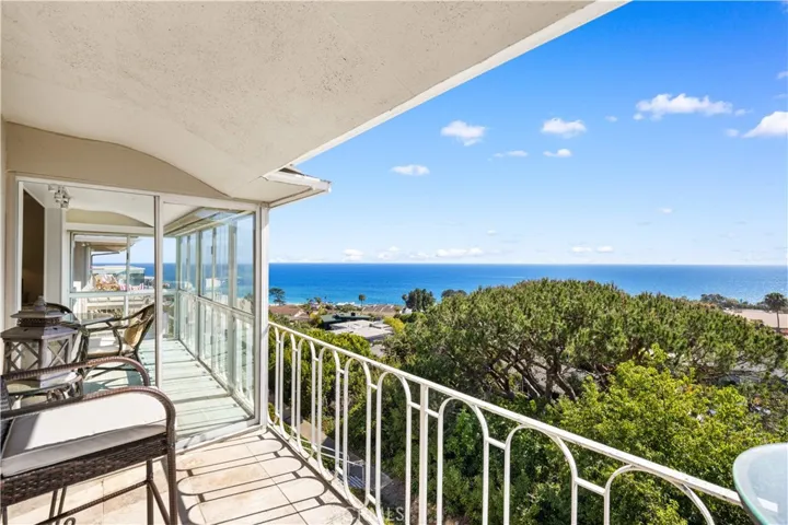 21662 Ocean Vista Drive D, Laguna Beach, California 92651