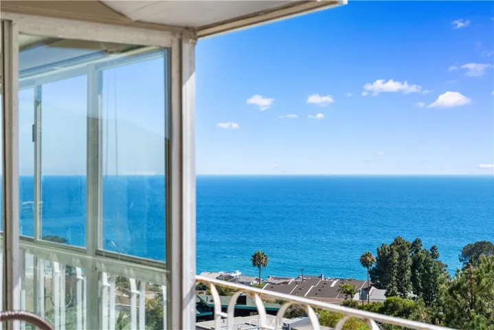 21662 Ocean Vista Drive D, Laguna Beach, California 92651