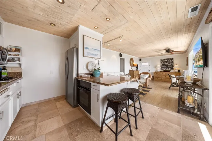 21662 Ocean Vista Drive D, Laguna Beach, California 92651