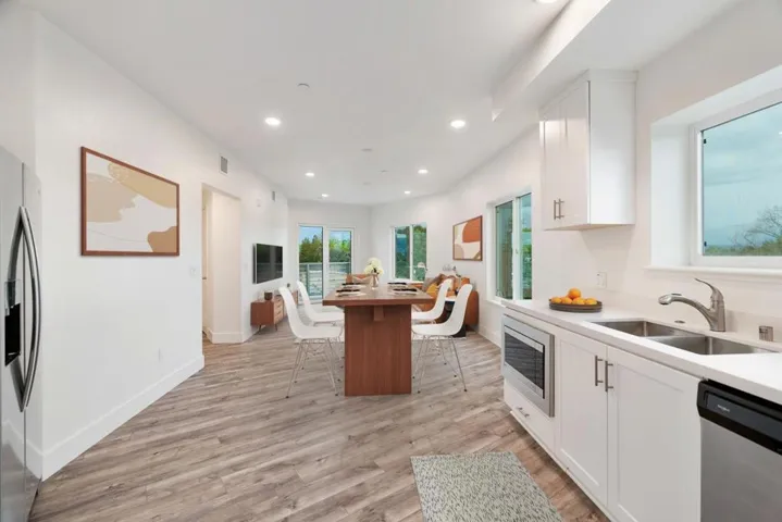 1853 Almaden Road 308, San Jose, California 95125
