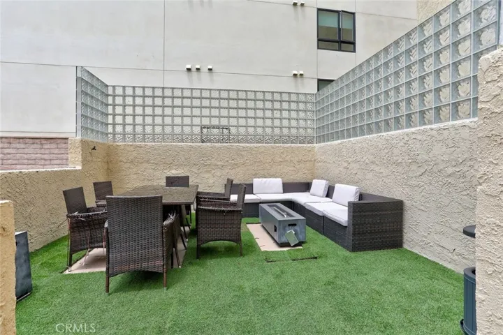 Sitting area