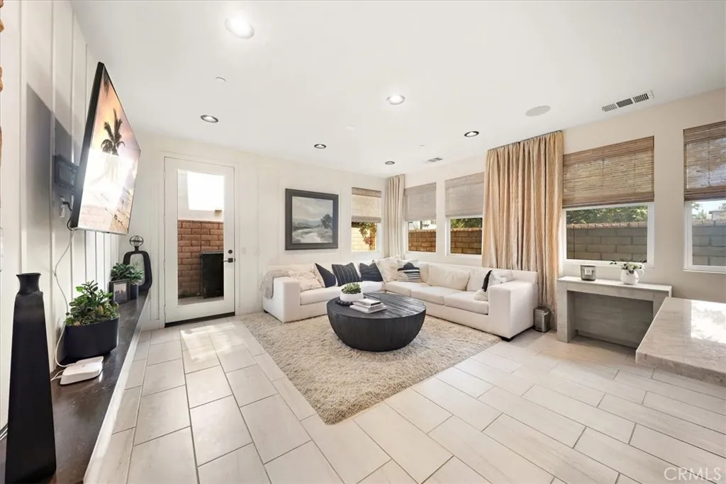 2904 E Merritt Paseo, Ontario, California 91761 — photo 5