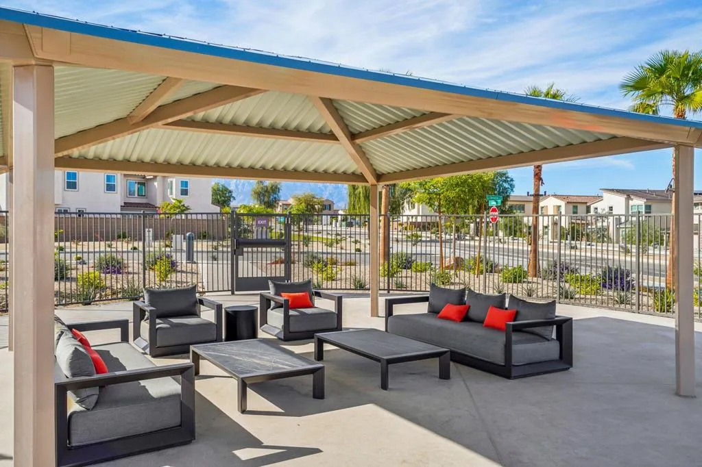 70-web-or-mls-Nichols Dr-1312-907