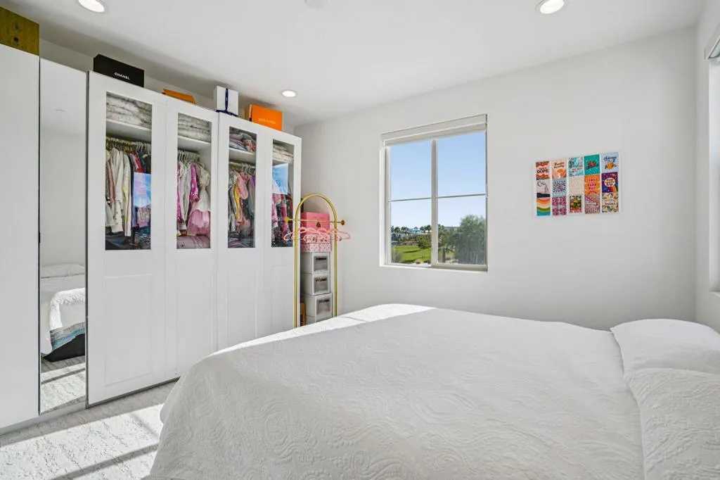 35-web-or-mls-Nichols Dr-S1312-033