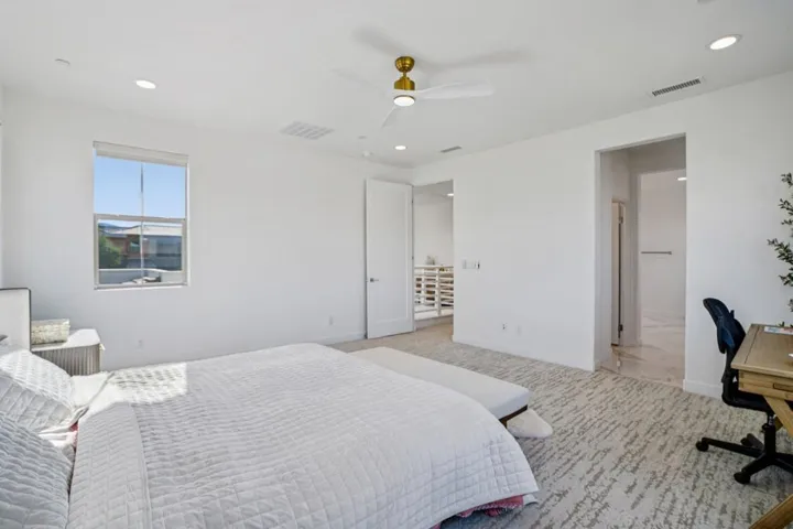 28-web-or-mls-Nichols Dr-S1312-026
