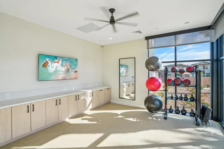 66-web-or-mls-Nichols Dr-1312-903