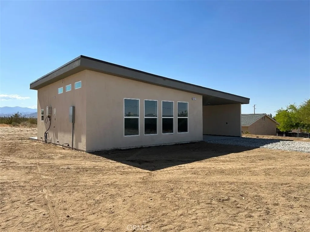 7374 Olympic Road, Joshua Tree, California 92252 — photo 4