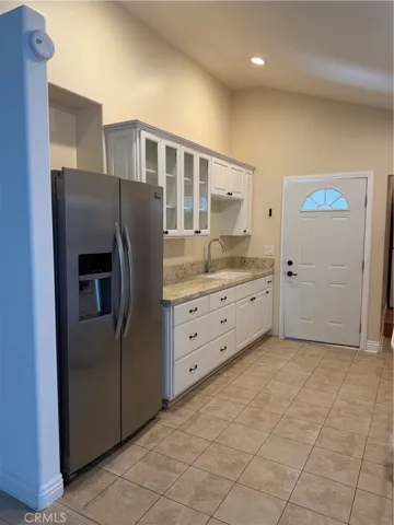 18422 Los Alimos, Porter Ranch, California 91326