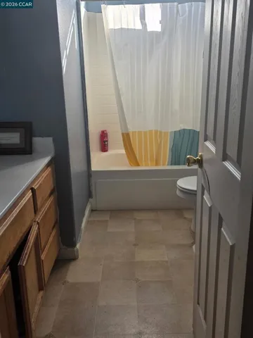4916 Chamberlin Cir, Elk Grove, California 95757