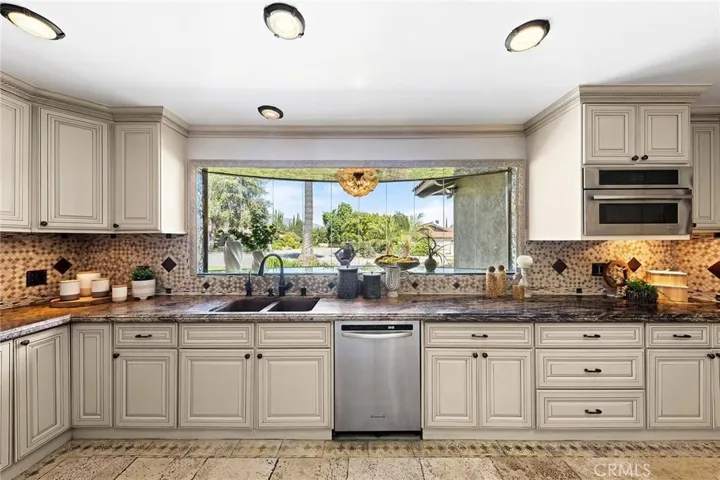 1029 Burnell Oaks Lane, Arcadia, California 91006