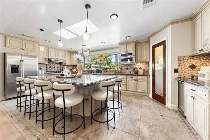 1029 Burnell Oaks Lane, Arcadia, California 91006
