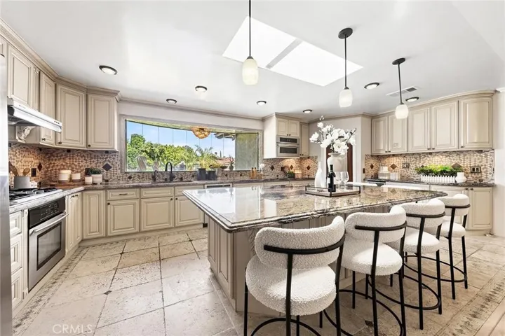 1029 Burnell Oaks Lane, Arcadia, California 91006