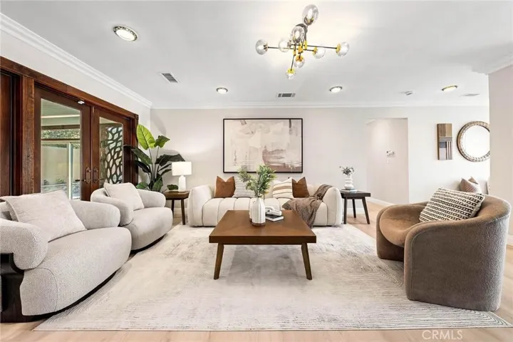 1029 Burnell Oaks Lane, Arcadia, California 91006