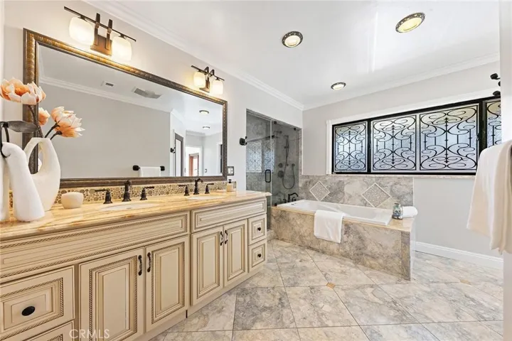 1029 Burnell Oaks Lane, Arcadia, California 91006