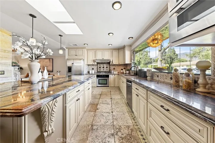 1029 Burnell Oaks Lane, Arcadia, California 91006