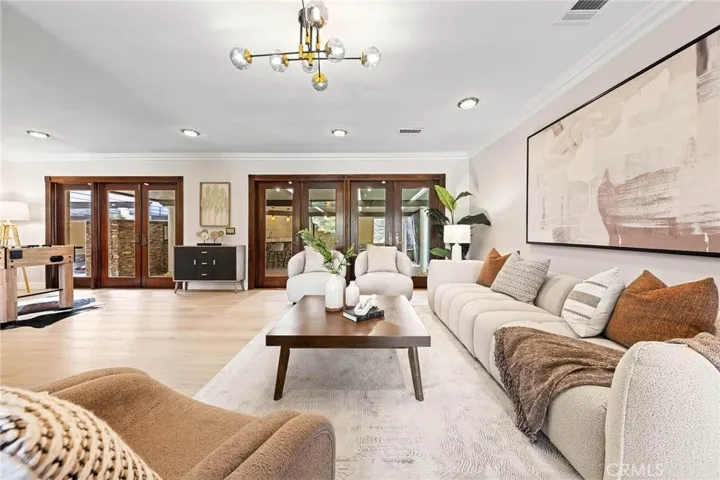 1029 Burnell Oaks Lane, Arcadia, California 91006