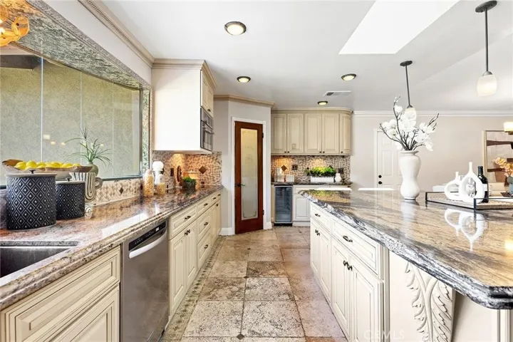 1029 Burnell Oaks Lane, Arcadia, California 91006