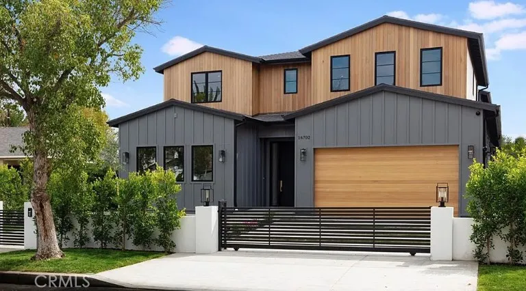 16702 La Maida Street, Encino, California 91436