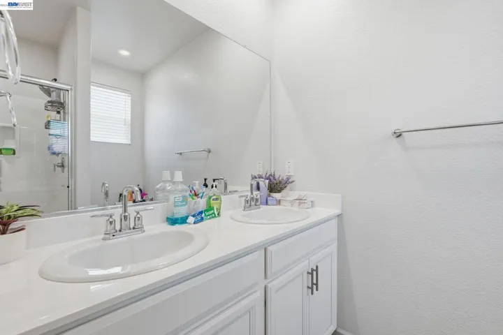 3134 Feather Rd, Manteca, California 95337