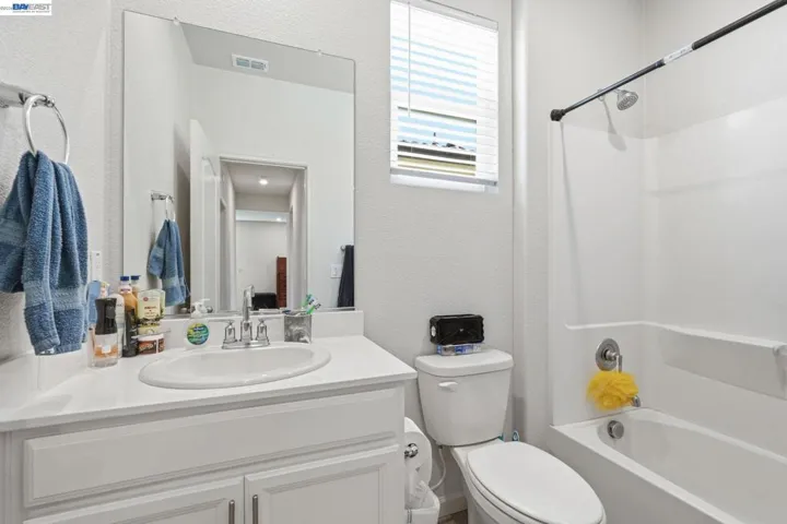 3134 Feather Rd, Manteca, California 95337
