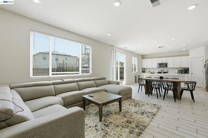 3134 Feather Rd, Manteca, California 95337