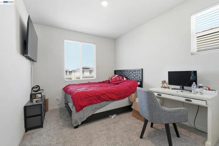 3134 Feather Rd, Manteca, California 95337