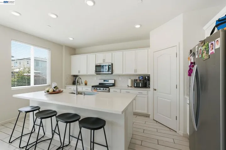 3134 Feather Rd, Manteca, California 95337