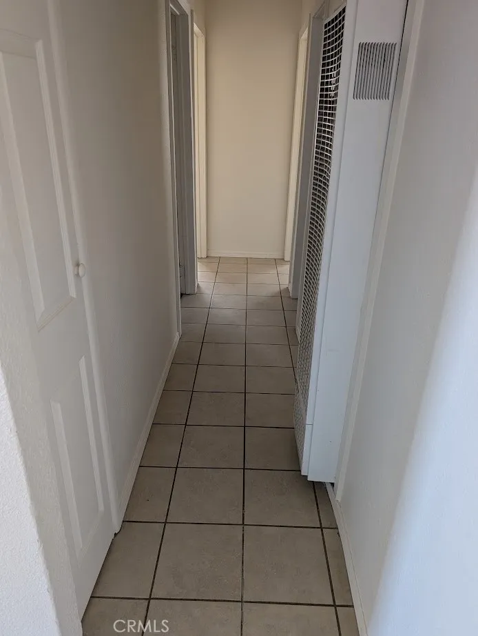 1390 Riverside Drive, Barstow, California 92311 — photo 4