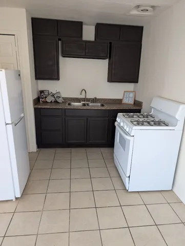 1390 Riverside Drive, Barstow, California 92311
