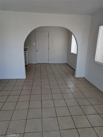 1390 Riverside Drive, Barstow, California 92311