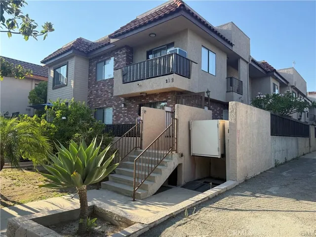 219 E Maple Street 2, Glendale, California 91205