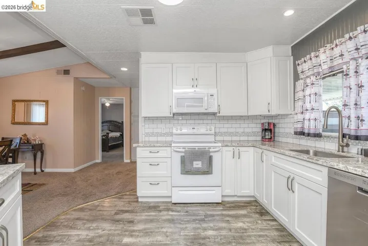 263 Coral Dr, Pittsburg, California 94565