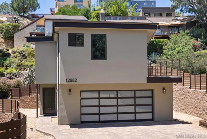 12982 Via Grimaldi, Del Mar, California 92014