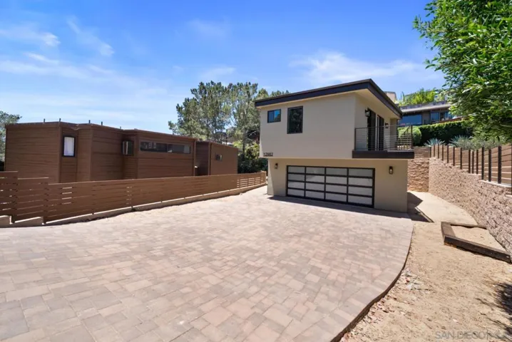 12982 Via Grimaldi, Del Mar, California 92014