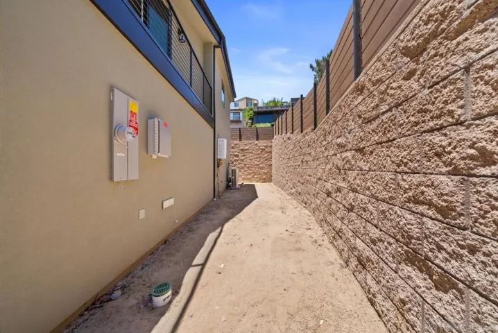 12982 Via Grimaldi, Del Mar, California 92014