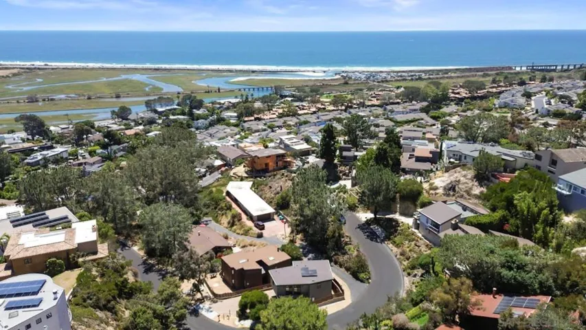 12982 Via Grimaldi, Del Mar, California 92014