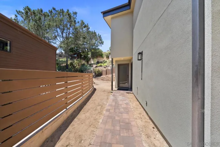 12982 Via Grimaldi, Del Mar, California 92014