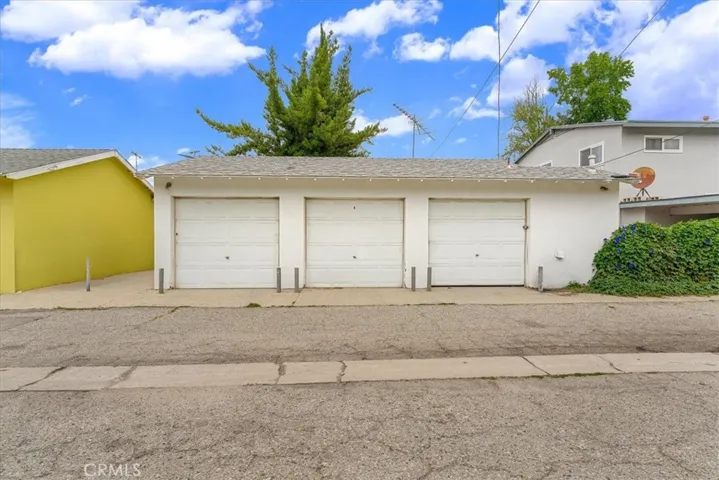 5816 Woodman Ave, Van Nuys, California 91401